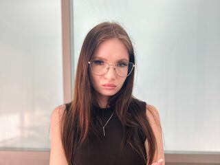 ZaraHaddaway's Live official Profile Image